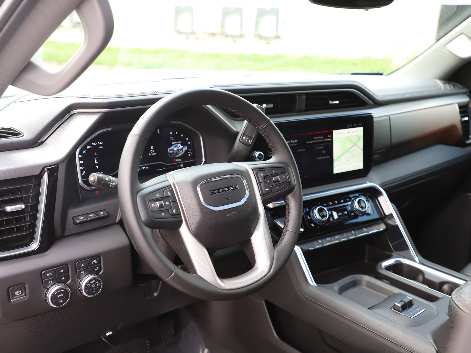 Used 2024 GMC Sierra 2500 Denali w/ Denali Reserve Package AWD/4WD image 19