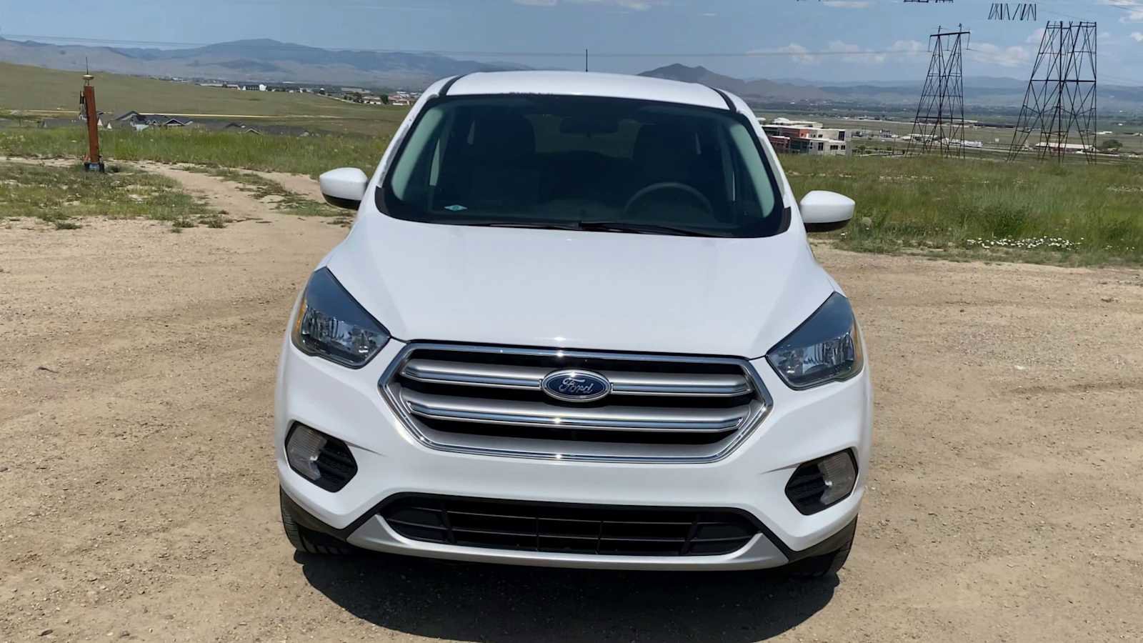 Used 2017 Ford Escape SE image 3