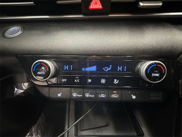Used 2021 Hyundai Elantra SEL w/ Convenience Package image 19