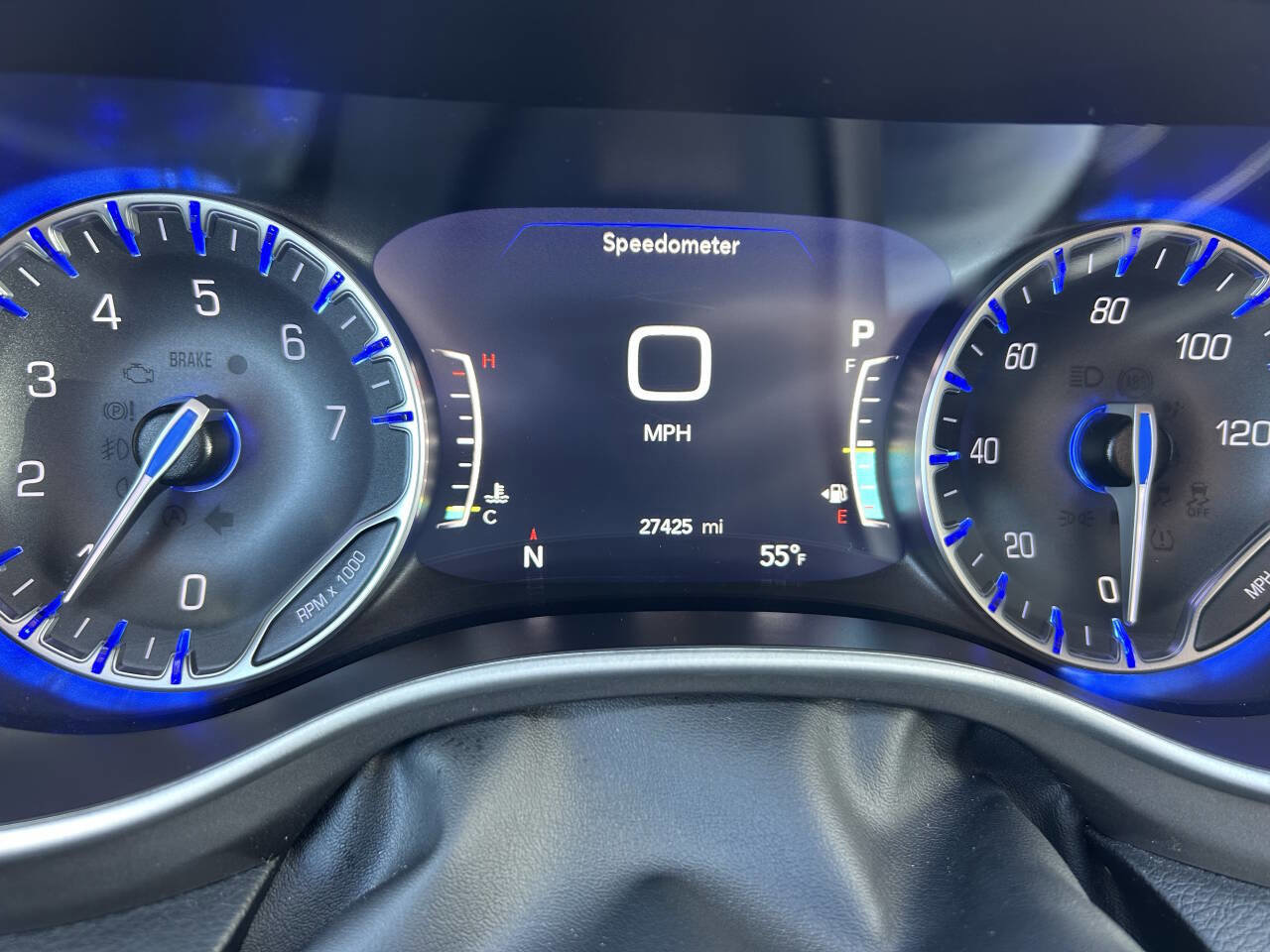 Used 2024 Chrysler Pacifica Touring-L image 20