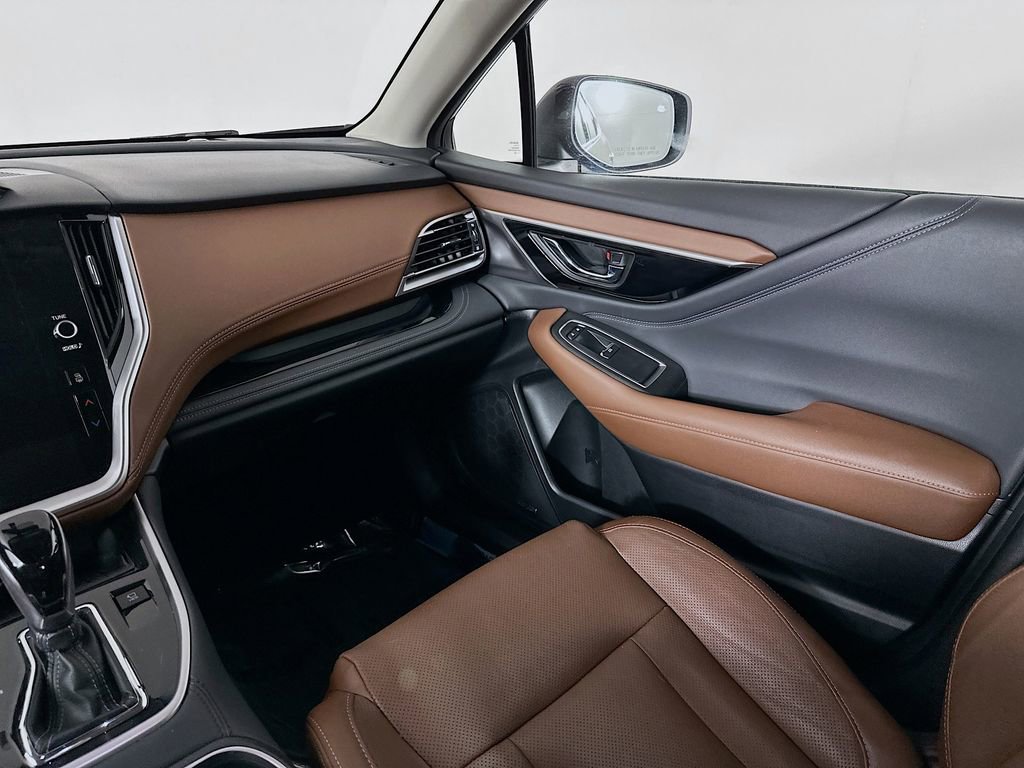 Certified 2022 Subaru Outback Touring XT image 32
