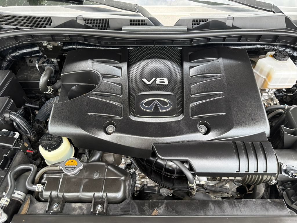 Used 2023 INFINITI QX80 Sensory w/ All-Season Package AWD/4WD image 16