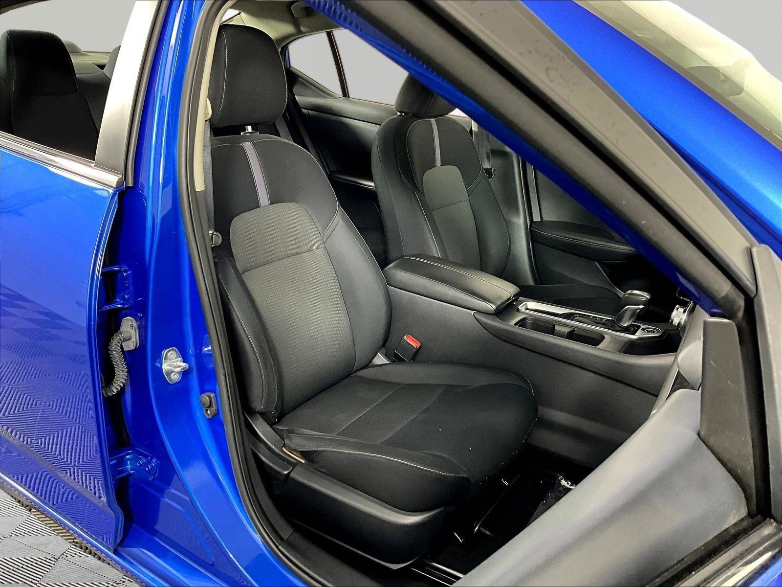 Certified 2024 Nissan Sentra SV w/ All-Weather Package FWD image 28