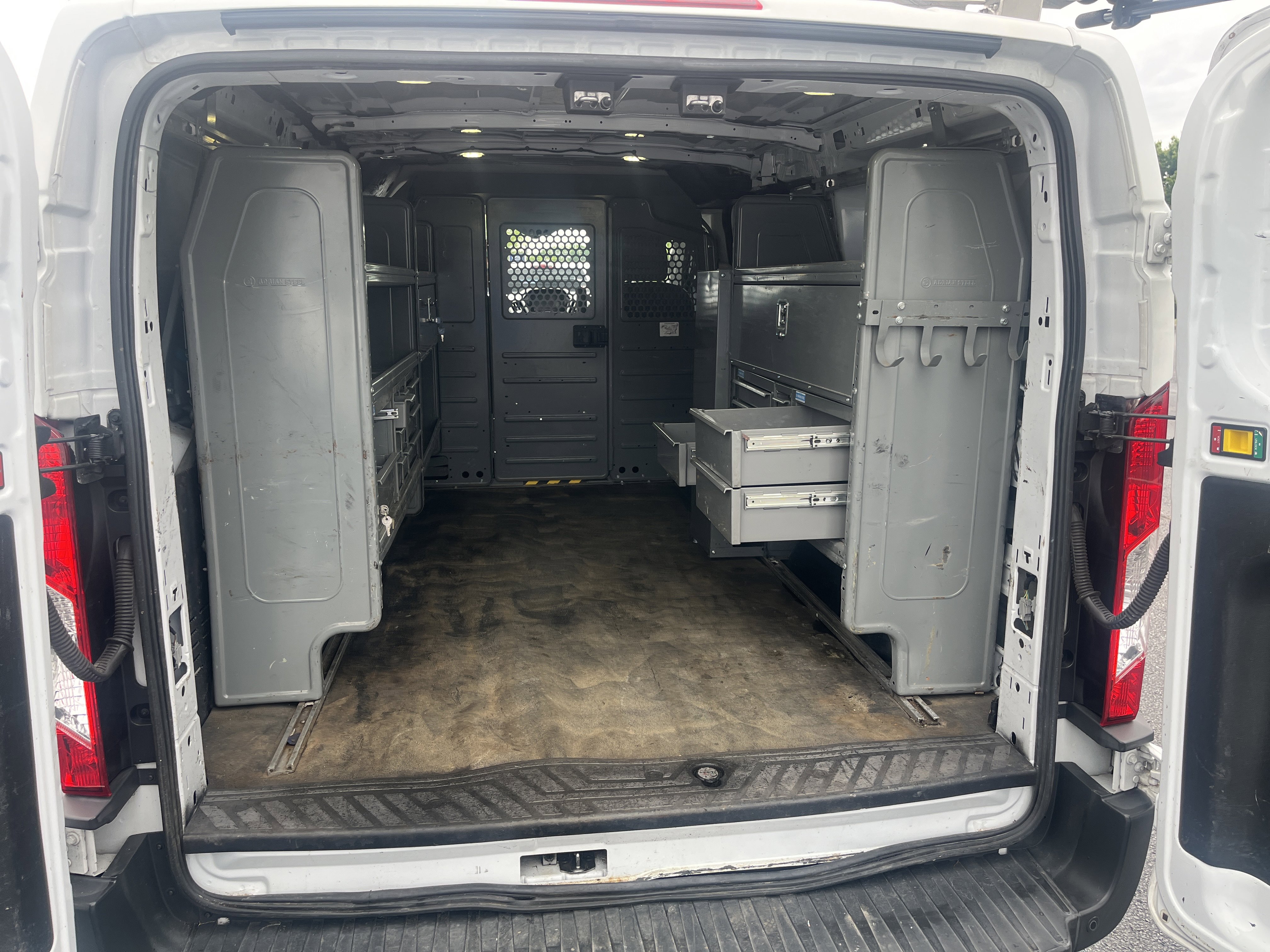 Used 2017 Ford Transit 150 130 Low Roof w/ Interior Upgrade Package RWD image 11