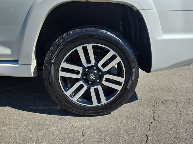 Used 2022 Toyota 4Runner Limited image 33