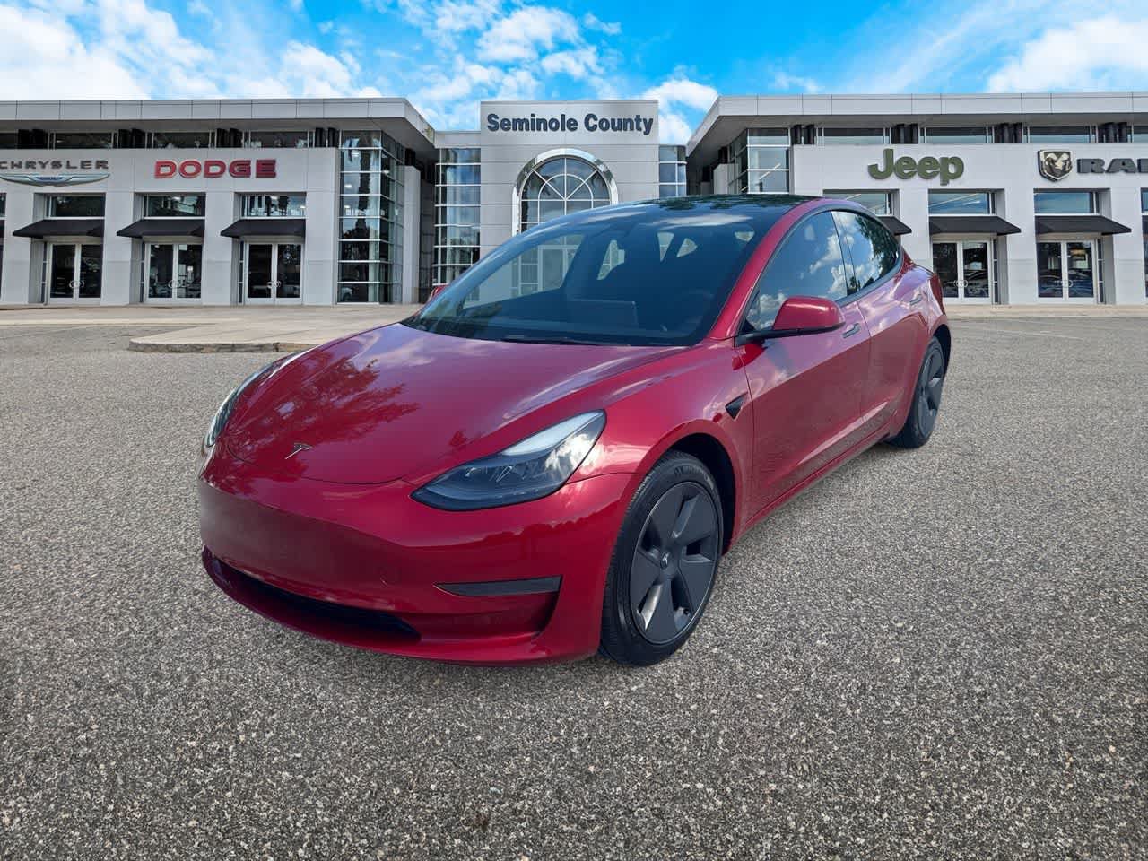 Used 2022 Tesla Model 3 RWD image 4