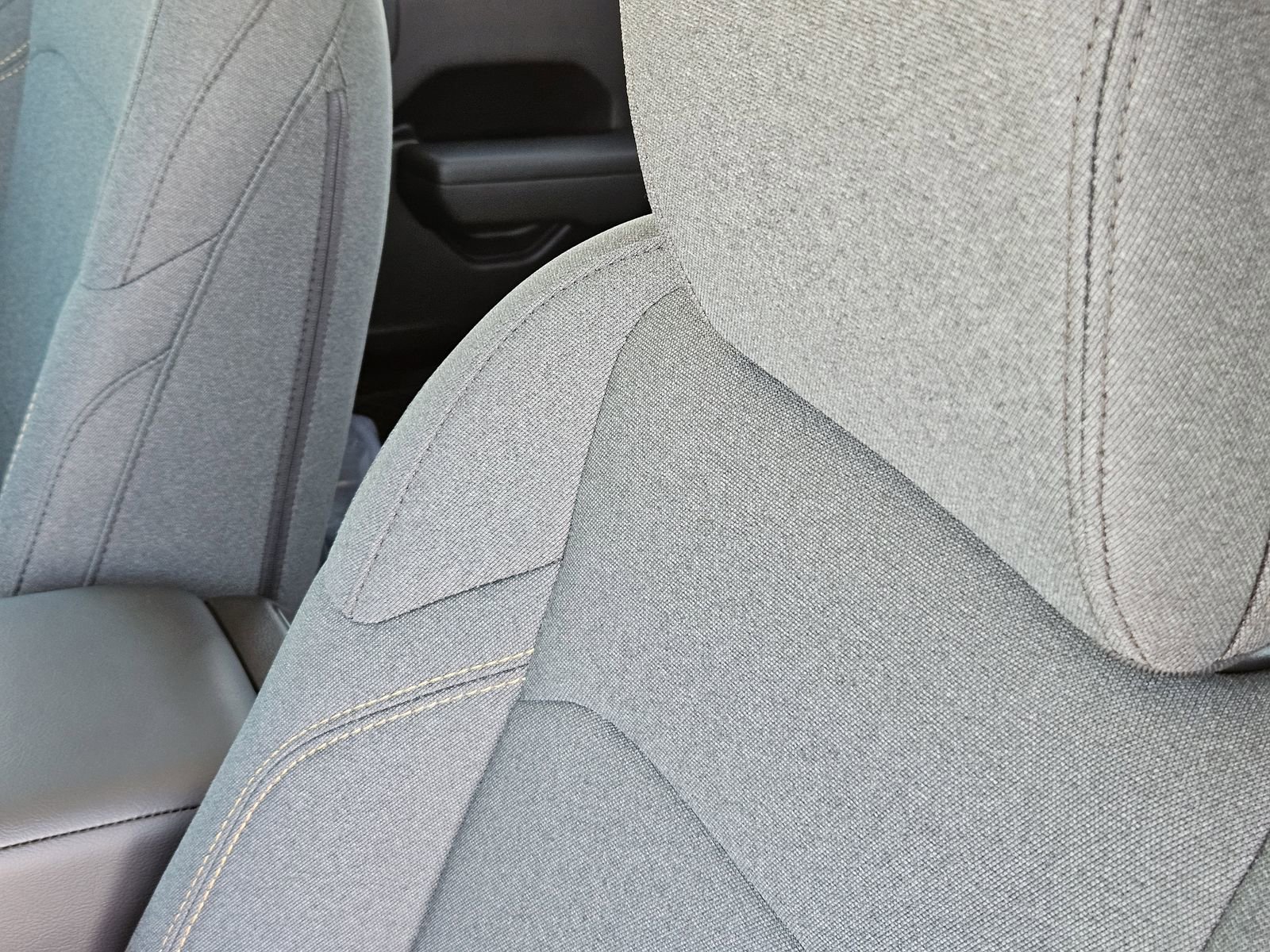 New 2025 Jeep Gladiator Sport image 22