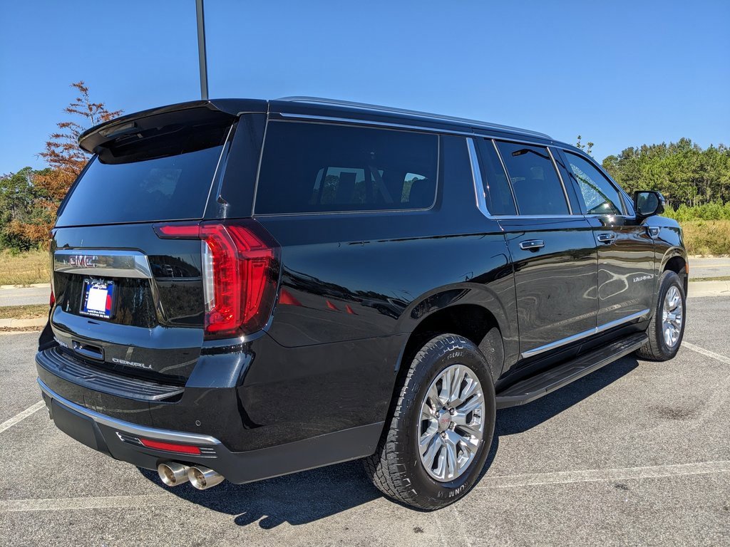 Used 2024 GMC Yukon XL Denali image 23