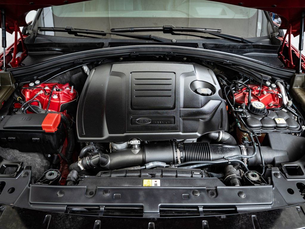 Used 2022 Land Rover Range Rover Velar R-Dynamic S AWD/4WD image 35