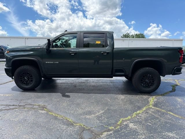 Certified 2025 Chevrolet Silverado 2500 ZR2 w/ Technology Package AWD/4WD image 6