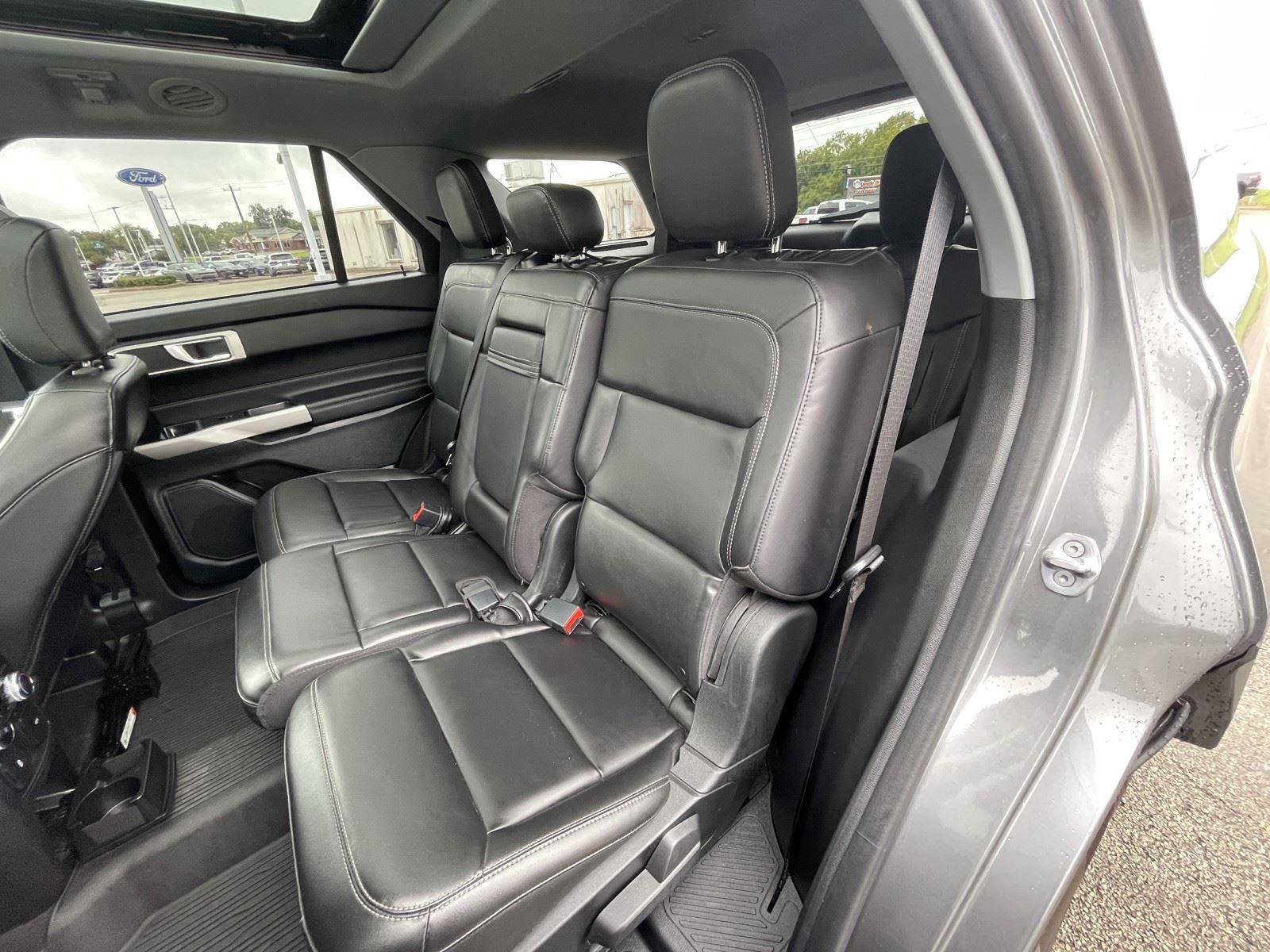 Certified 2022 Ford Explorer XLT w/ Equipment Group 202A image 28