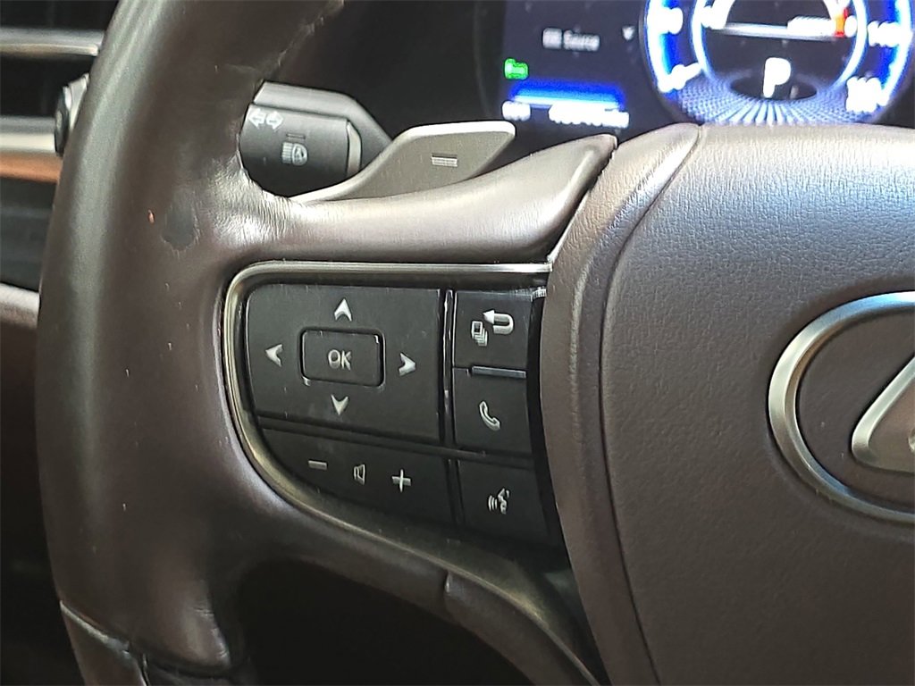 Used 2020 Lexus ES 350 w/ Premium Package image 17