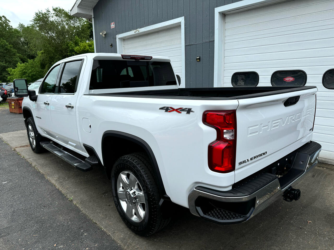 Used 2020 Chevrolet Silverado 2500 LTZ w/ LTZ Premium Package image 6