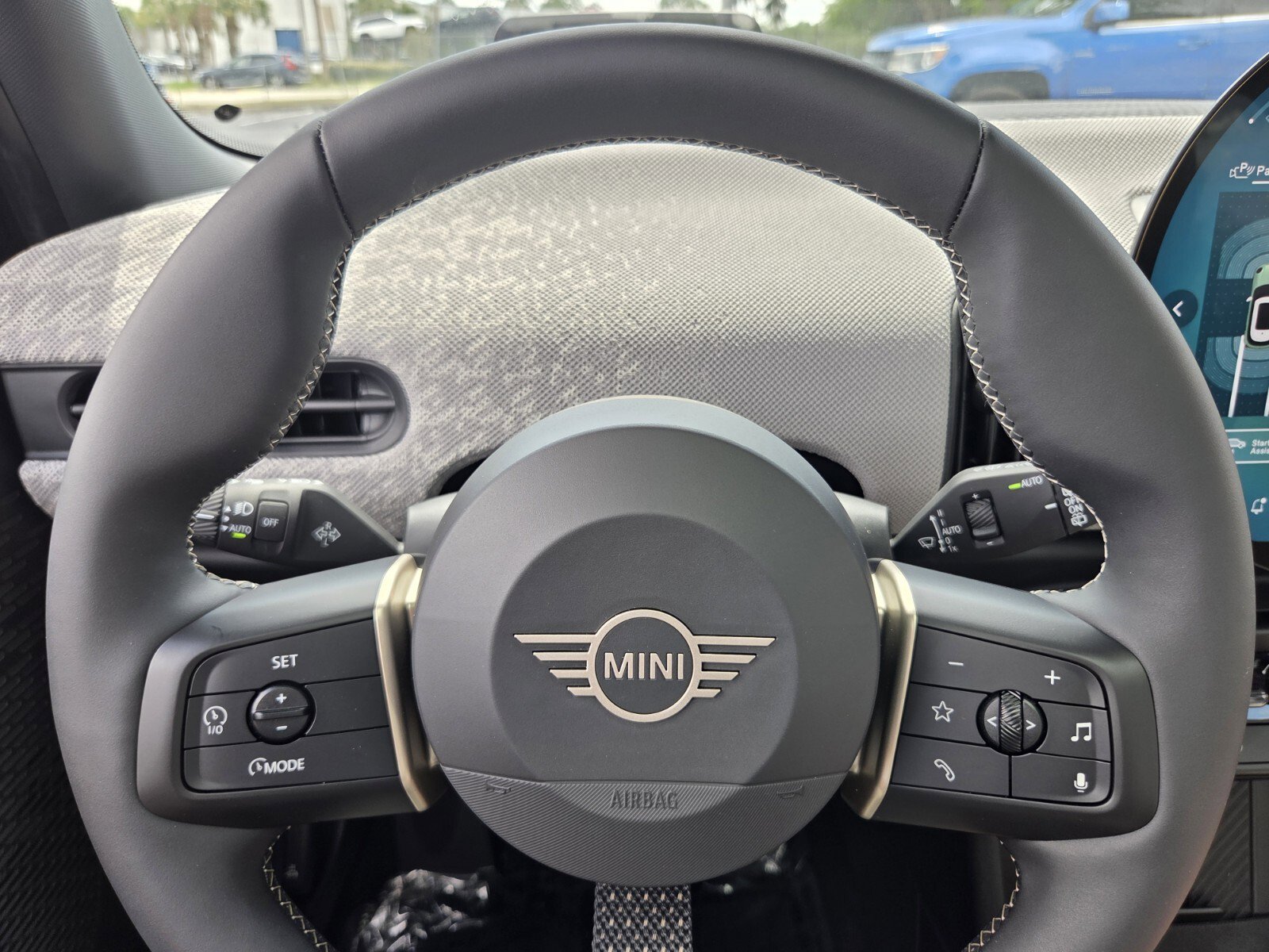 Certified 2025 MINI Cooper S image 25