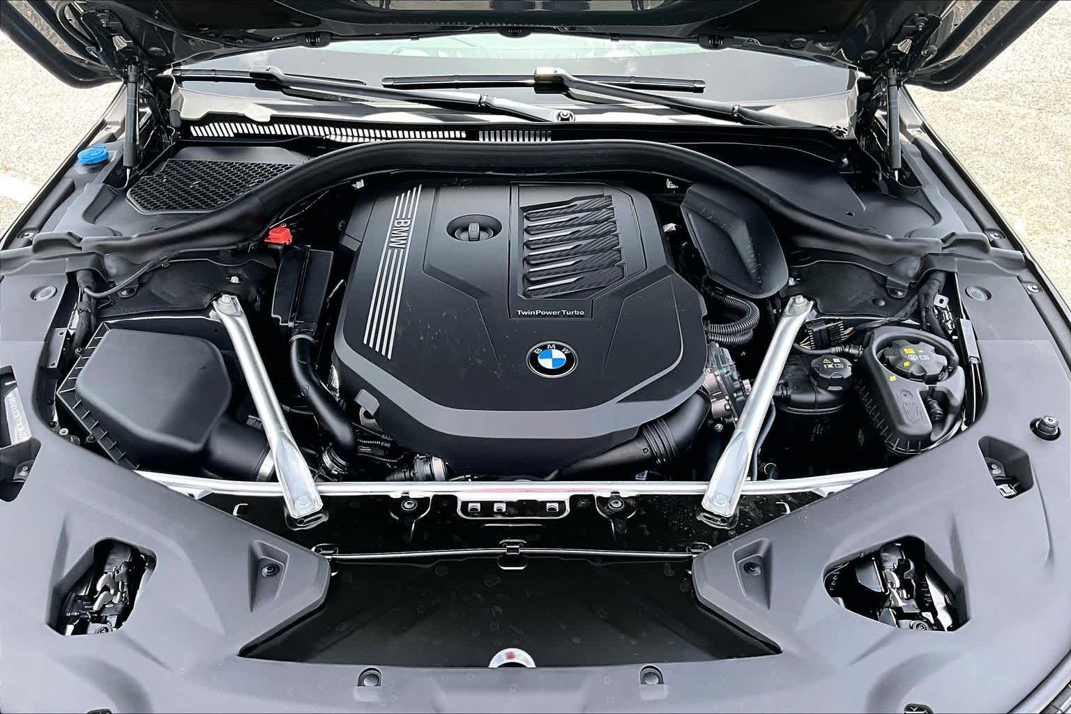 Used 2026 BMW 840i RWD image 32