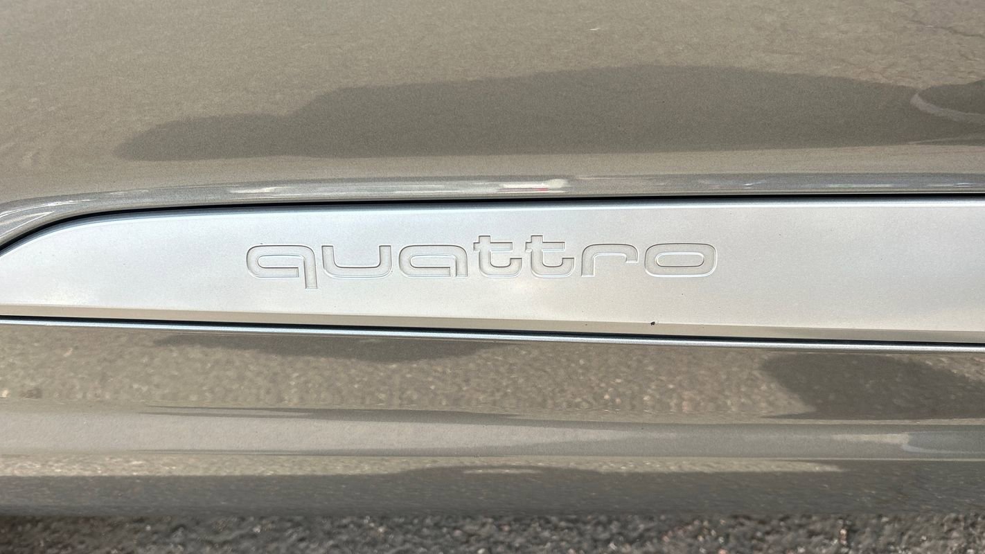 Used 2017 Audi Q7 3.0T Premium Plus w/ Premium Plus Package image 19