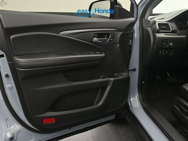New 2025 Honda Ridgeline RTL+ image 16