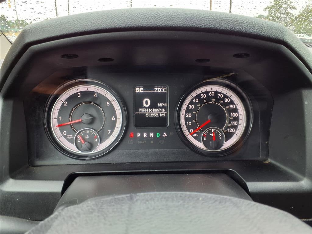 Used 2024 RAM 1500 Classic SLT AWD/4WD image 26
