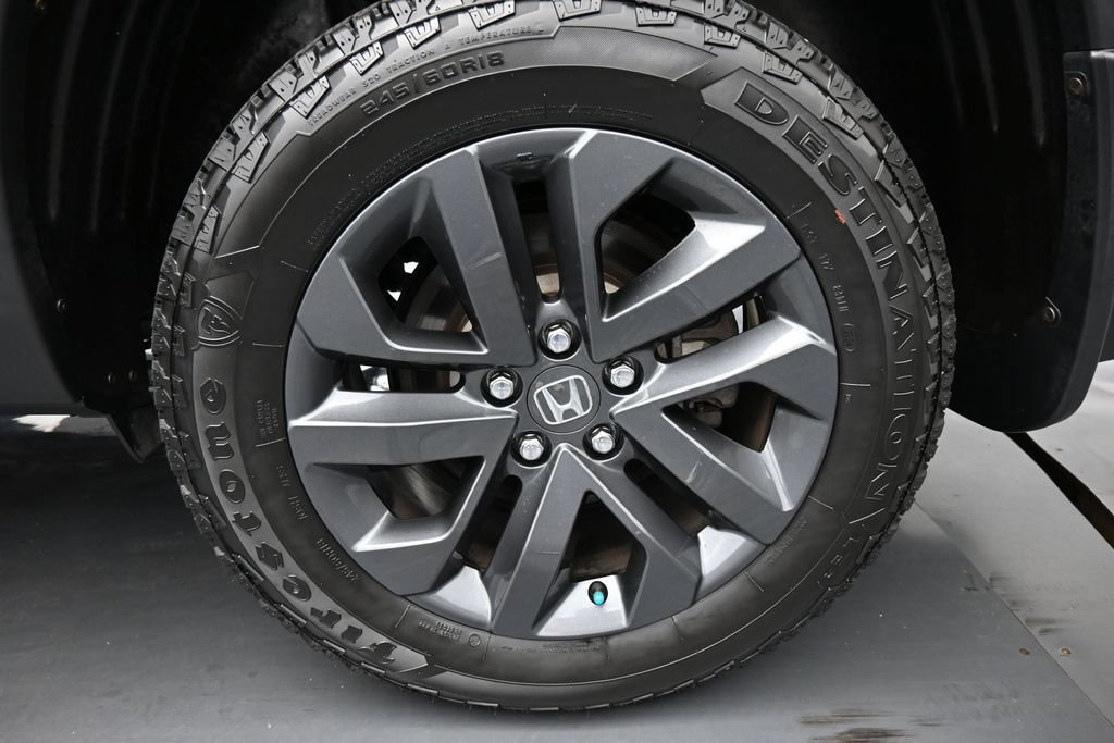 Used 2025 Honda Ridgeline Sport image 26