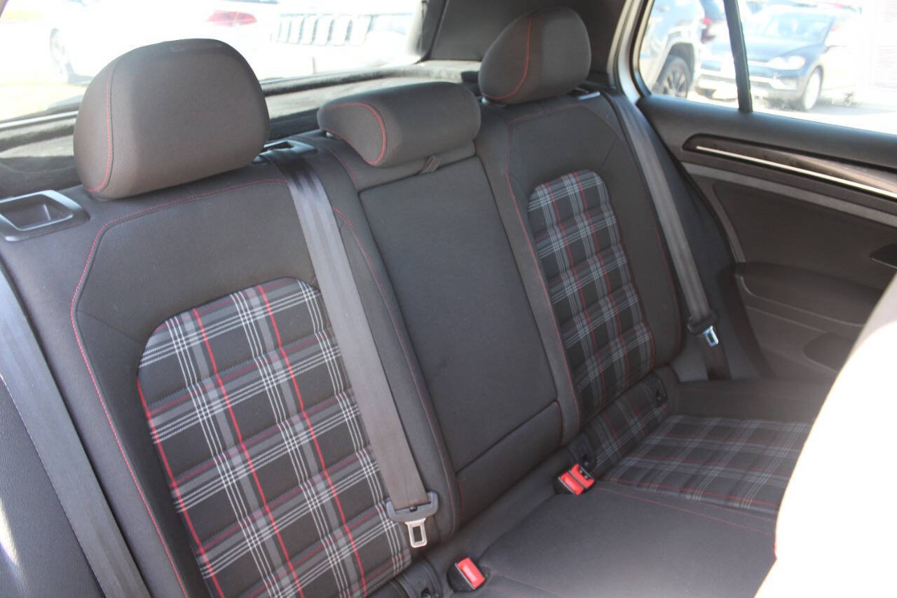 Used 2016 Volkswagen GTI S FWD image 11