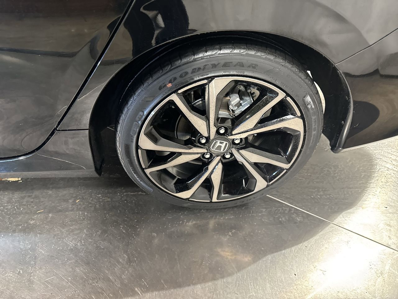 Used 2021 Honda Civic Sport image 12