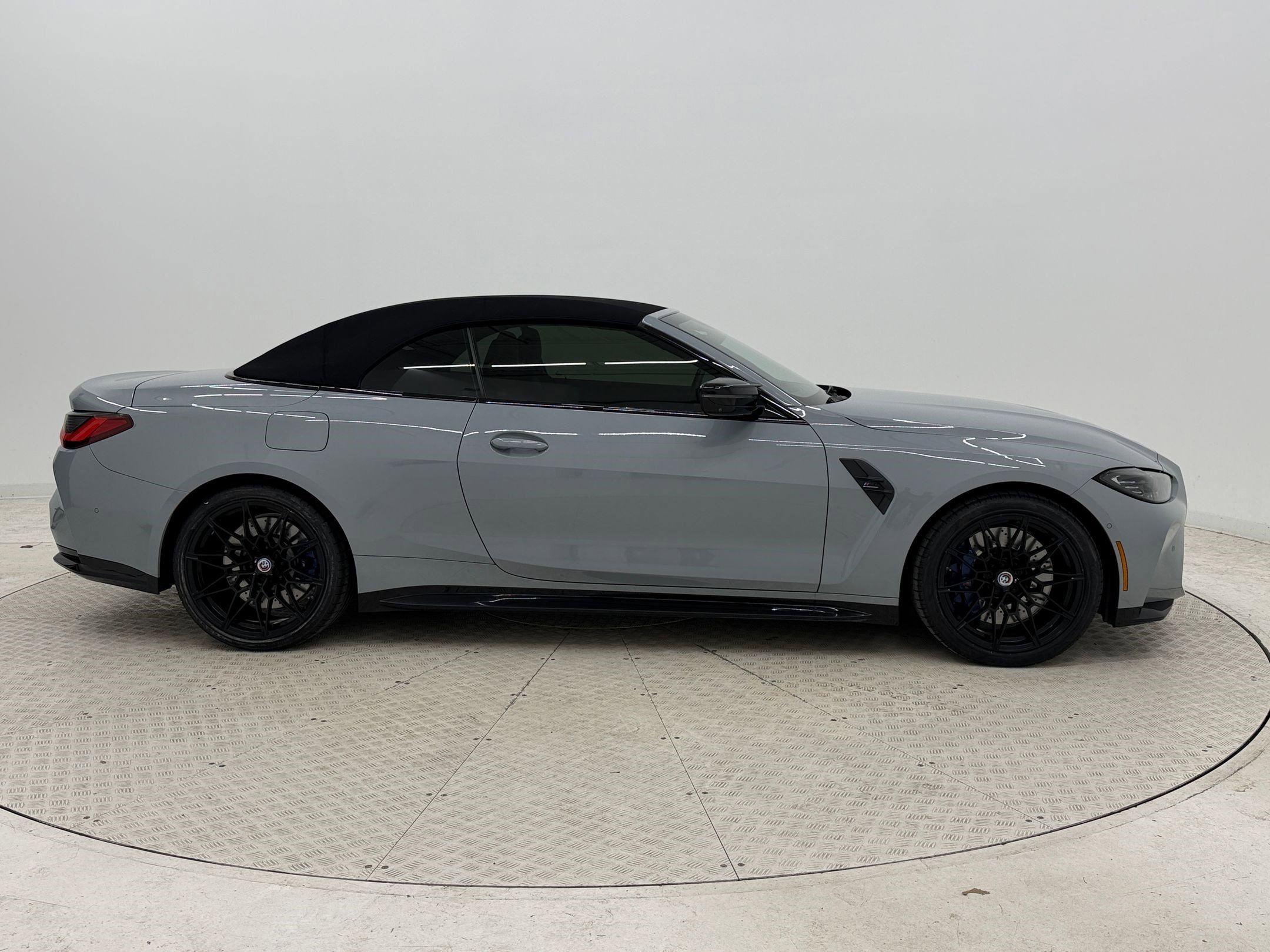 Used 2023 BMW M4 xDrive Competition w/ M Driver's Package image 8