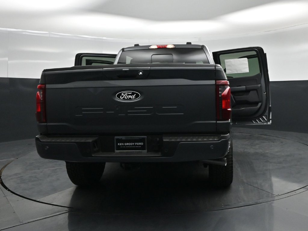 New 2026 Ford F150 XLT w/ Equipment Group 302A MID AWD/4WD image 29