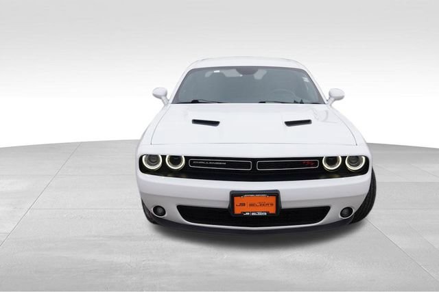 Certified 2016 Dodge Challenger R/T w/ Cold Weather Group image 12
