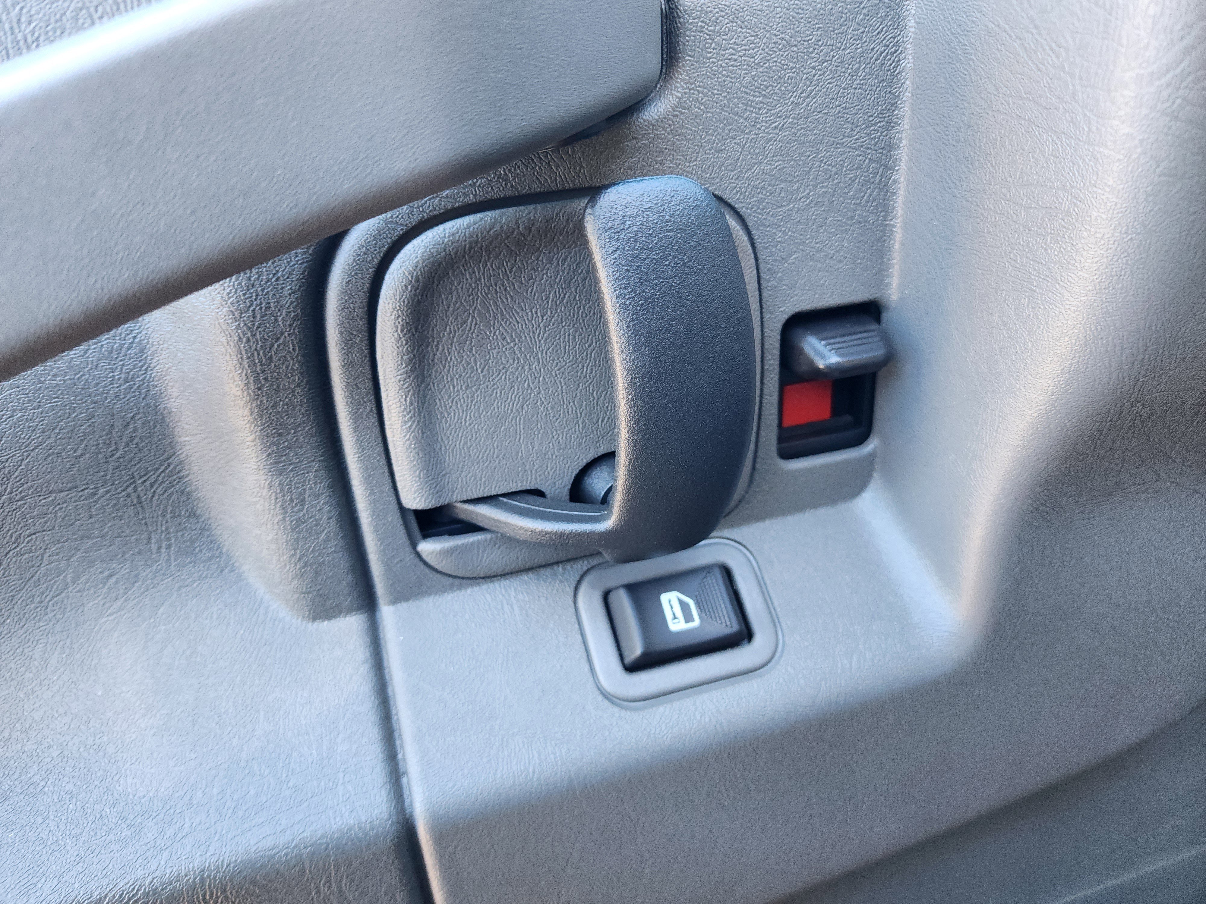 New 2025 Chevrolet Express 3500 w/ Power Convenience Package image 22