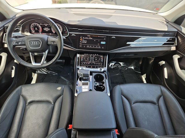 Used 2023 Audi Q8 Prestige AWD/4WD image 21