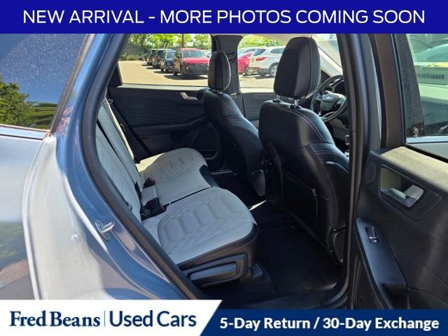 Used 2023 Ford Escape Platinum w/ Premium Technology Package FWD image 12