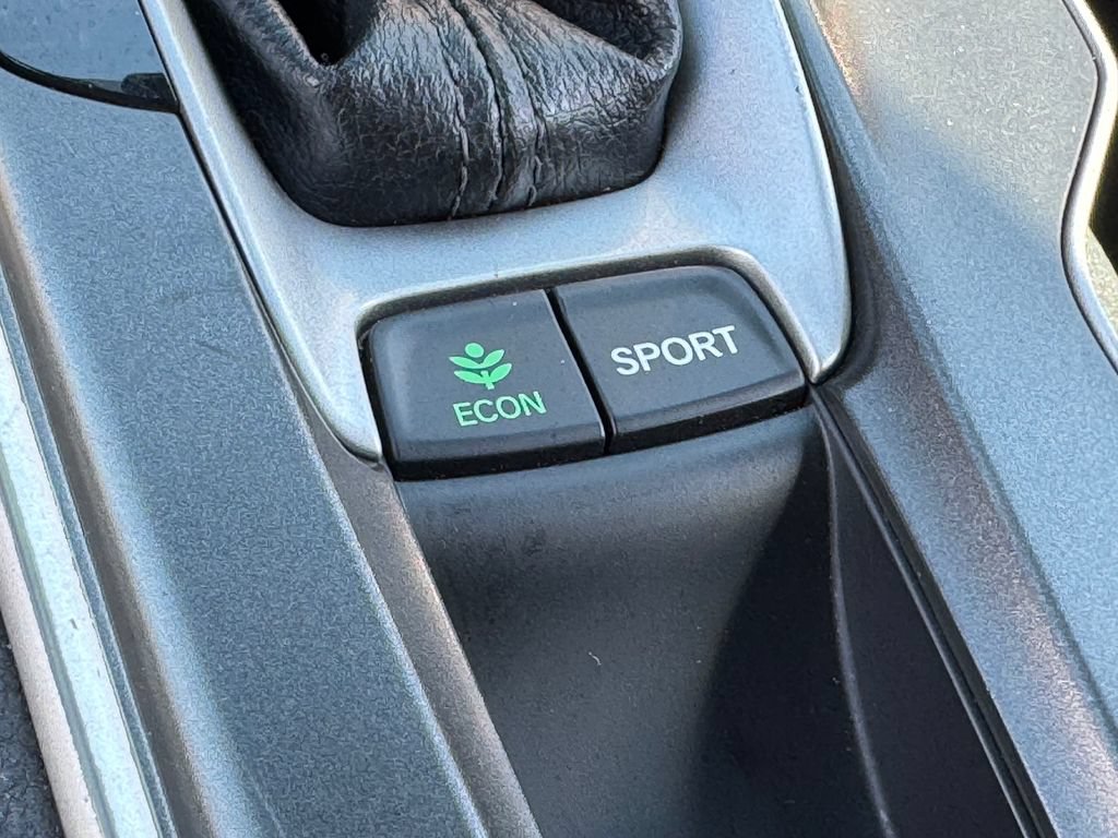 Used 2019 Honda Accord Sport image 26