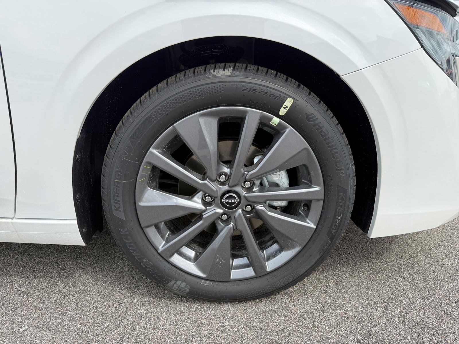 New 2026 Nissan Sentra SL image 30