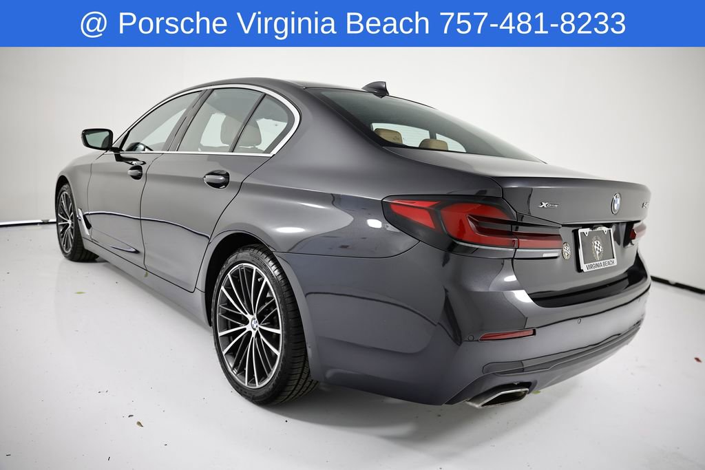 Used 2023 BMW 540i xDrive w/ Premium Package AWD/4WD image 3