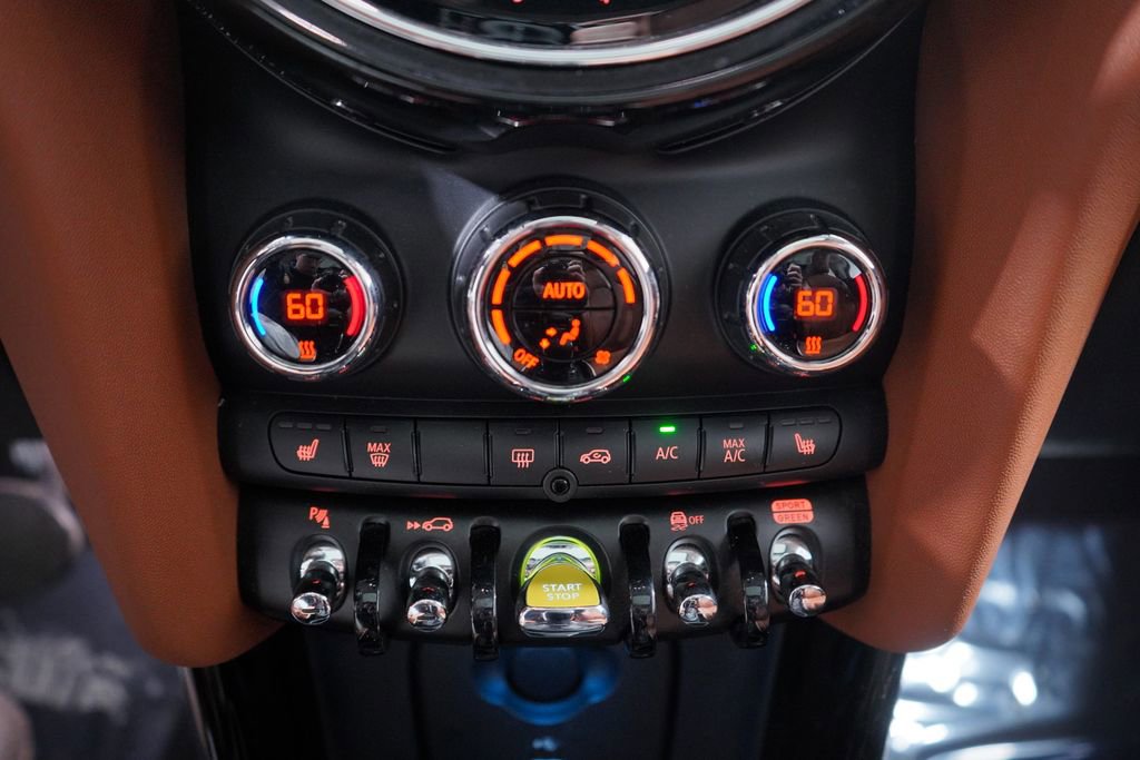 Used 2023 MINI Cooper SE image 10