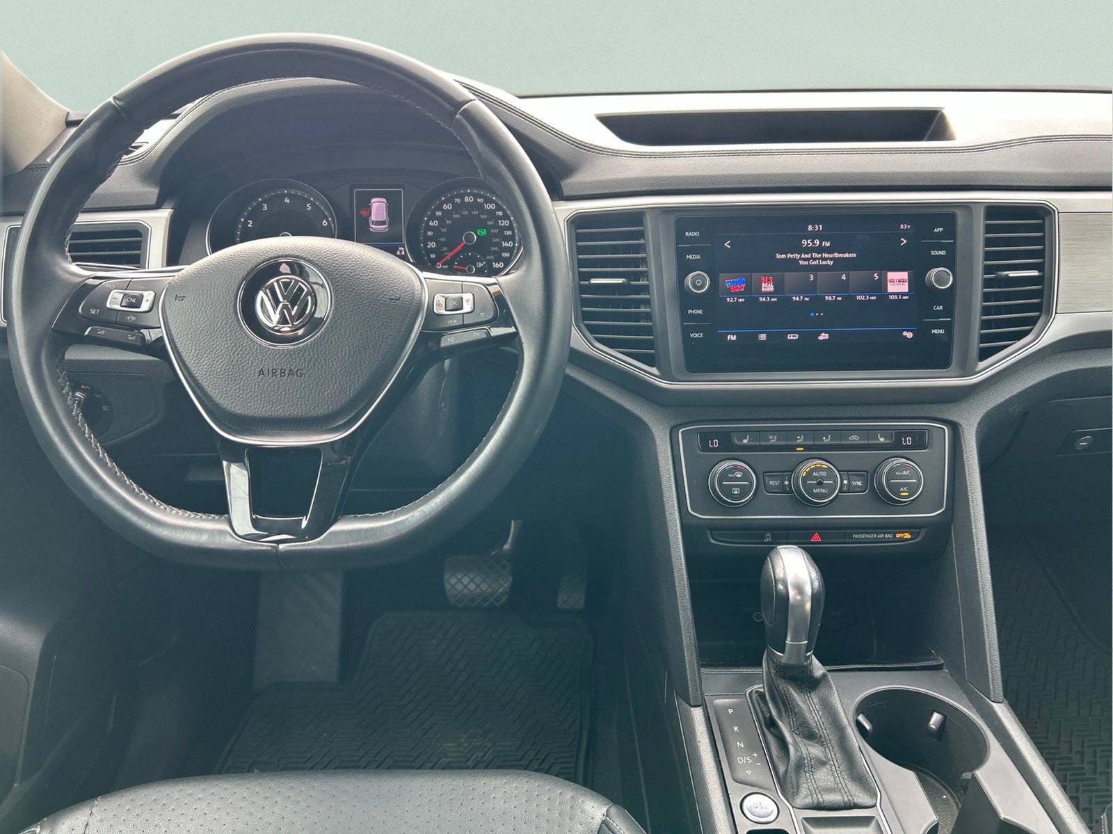 Used 2019 Volkswagen Atlas SE w/ Towing Package FWD image 23