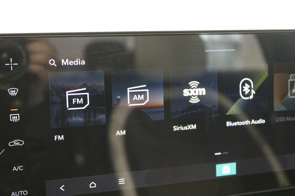 Used 2025 Kia K4 GT-Line w/ GT-Line Premium Package image 34