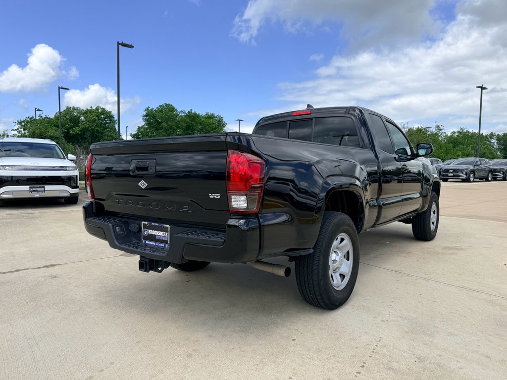 Used 2023 Toyota Tacoma SR RWD image 5