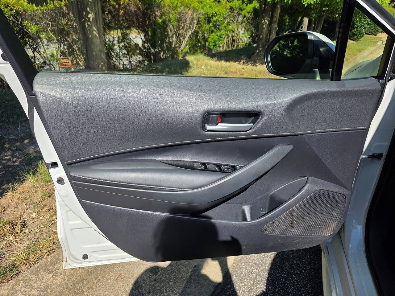 Used 2019 Toyota Corolla SE w/ SE Option Package FWD image 10