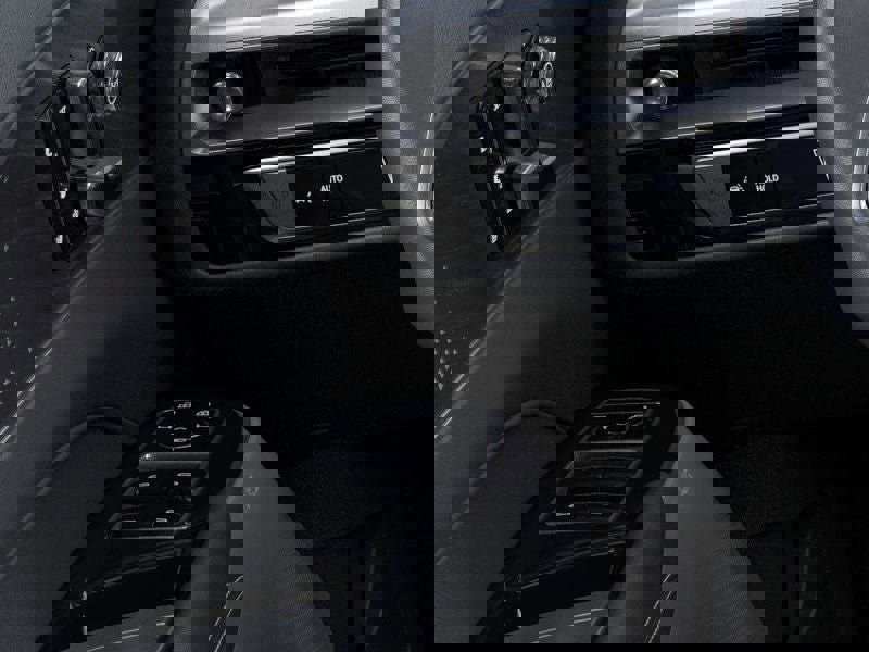 New 2026 Cadillac Lyriq V image 22