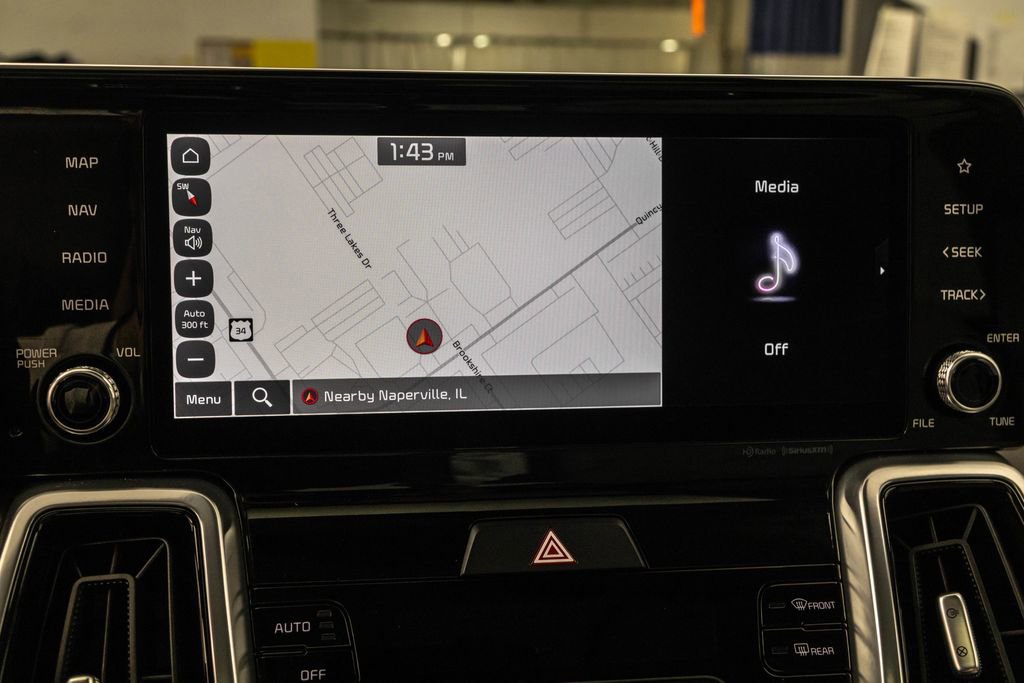 Used 2023 Kia Sorento SX image 19