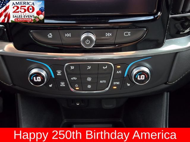 Used 2023 Chevrolet Traverse LT w/ Rear Camera Mirror Package AWD/4WD image 20