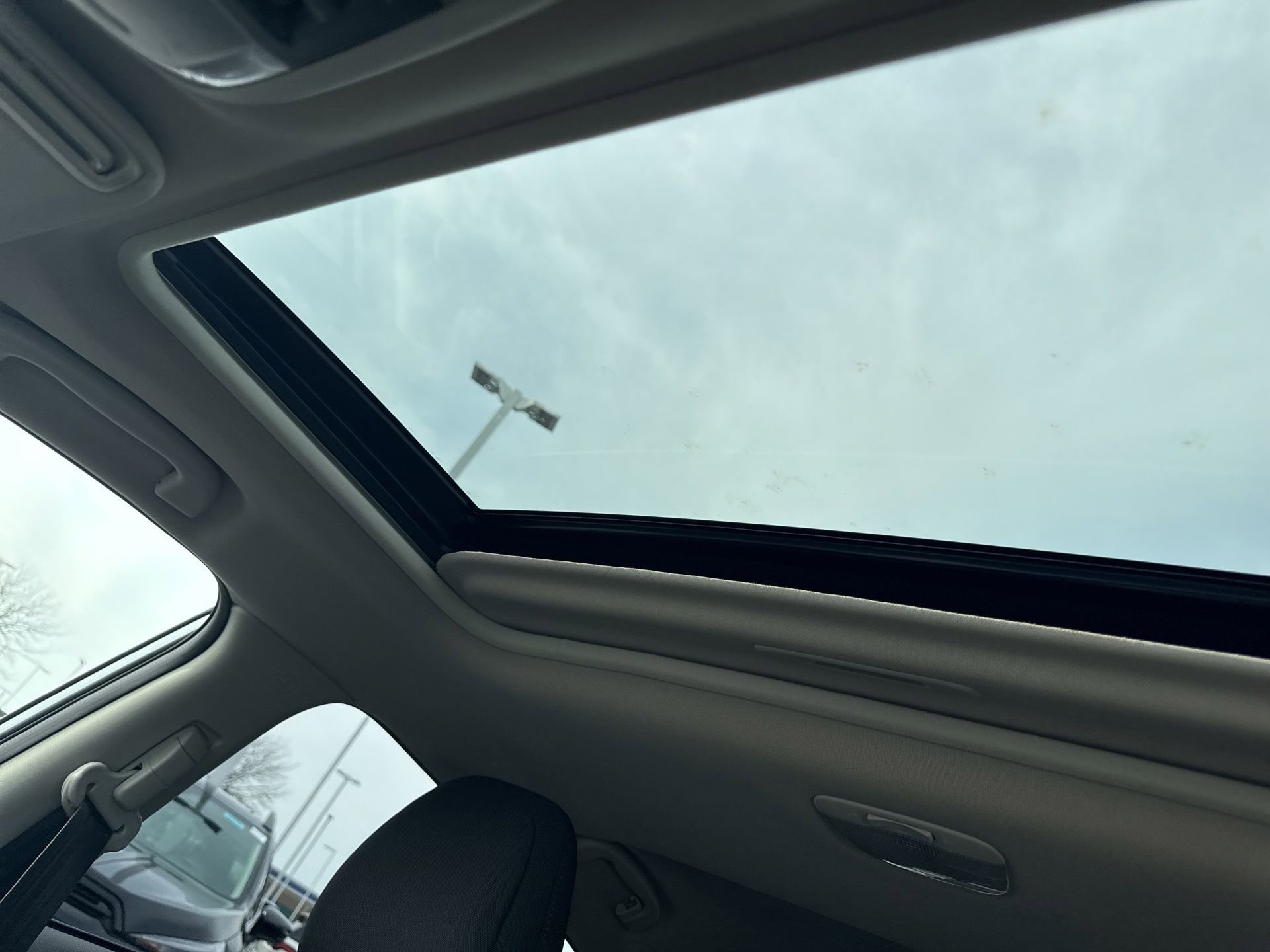 Used 2025 Subaru Crosstrek 2.0i Premium image 15