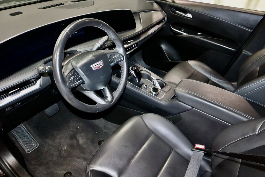 Used 2024 Cadillac XT4 Luxury image 24