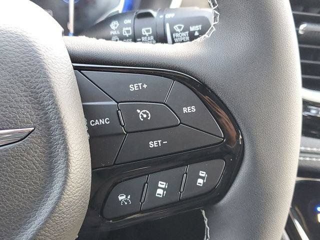 New 2026 Chrysler Pacifica Select w/ S Appearance Package FWD image 24
