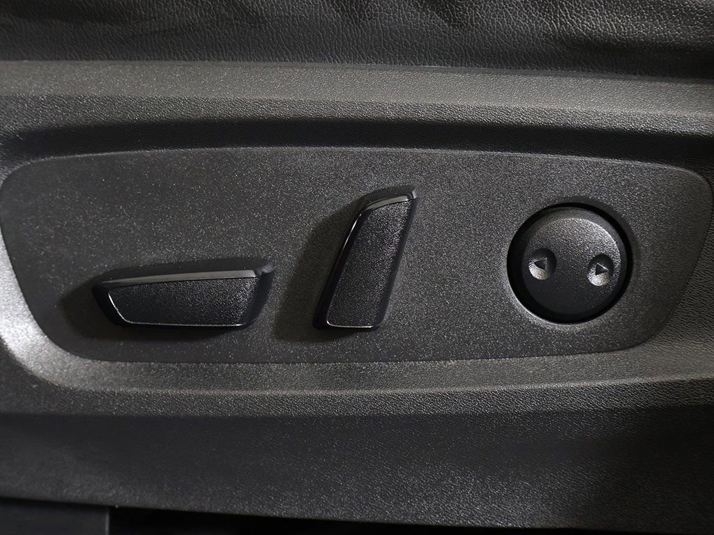 Used 2023 Nissan Pathfinder SL w/ Lighting Package (N92) image 35