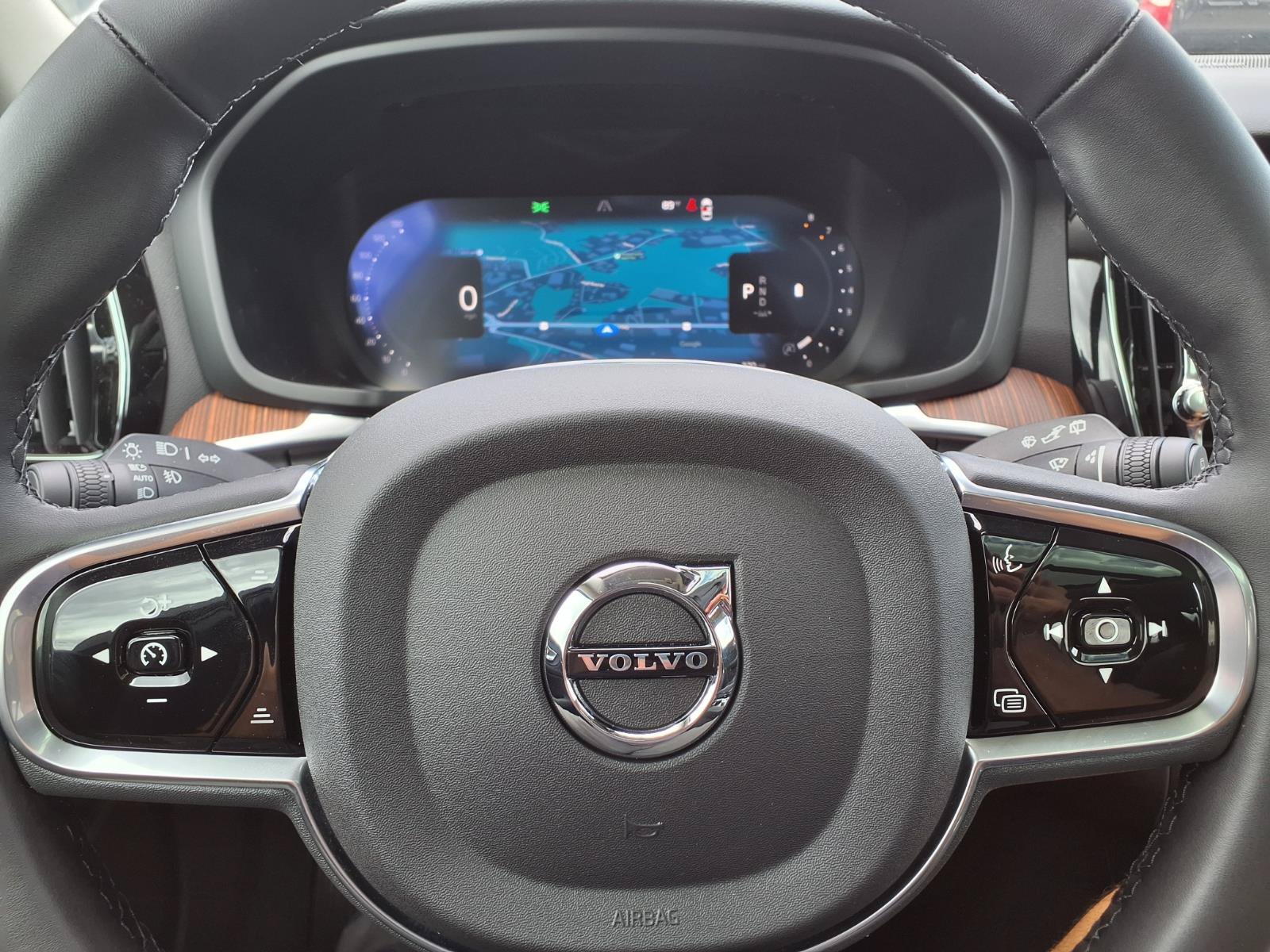 New 2026 Volvo V60 B5 Cross Country Plus w/ Protection Package Premier AWD/4WD image 10
