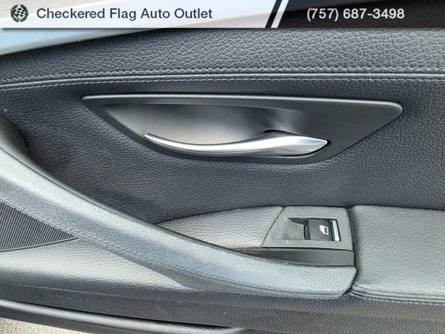 Used 2013 BMW 528i xDrive Sedan AWD/4WD image 46