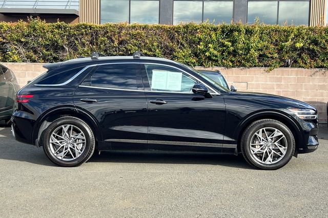 Used 2024 Genesis GV70 2.5T w/ Advanced Package image 3