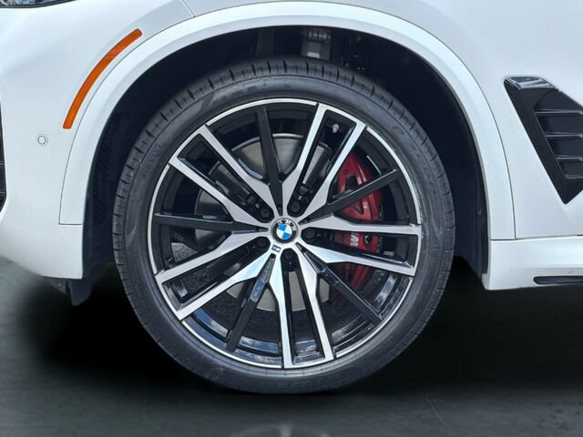 Used 2025 BMW X5 M60i AWD/4WD image 35